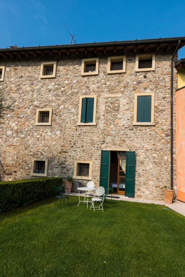 La Guarnigione Lägenhet Valeggio sul Mincio Exteriör bild